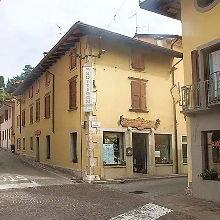 Al Bottegon Hotel