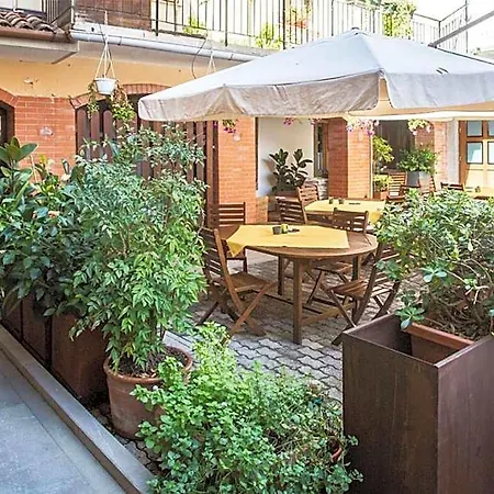 Al Bottegon Hotel