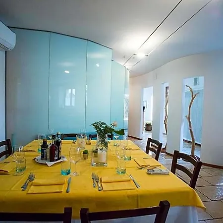 Al Bottegon Hotel 2*